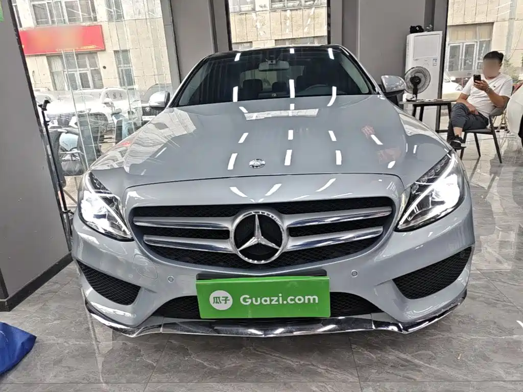 Mercedes-Benz C-Class — миниатюра 3