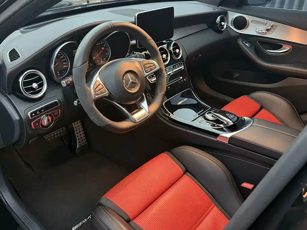 Mercedes-Benz C-Class AMG — миниатюра 7
