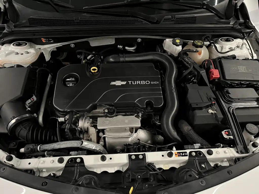 Chevrolet Malibu XL — миниатюра 7