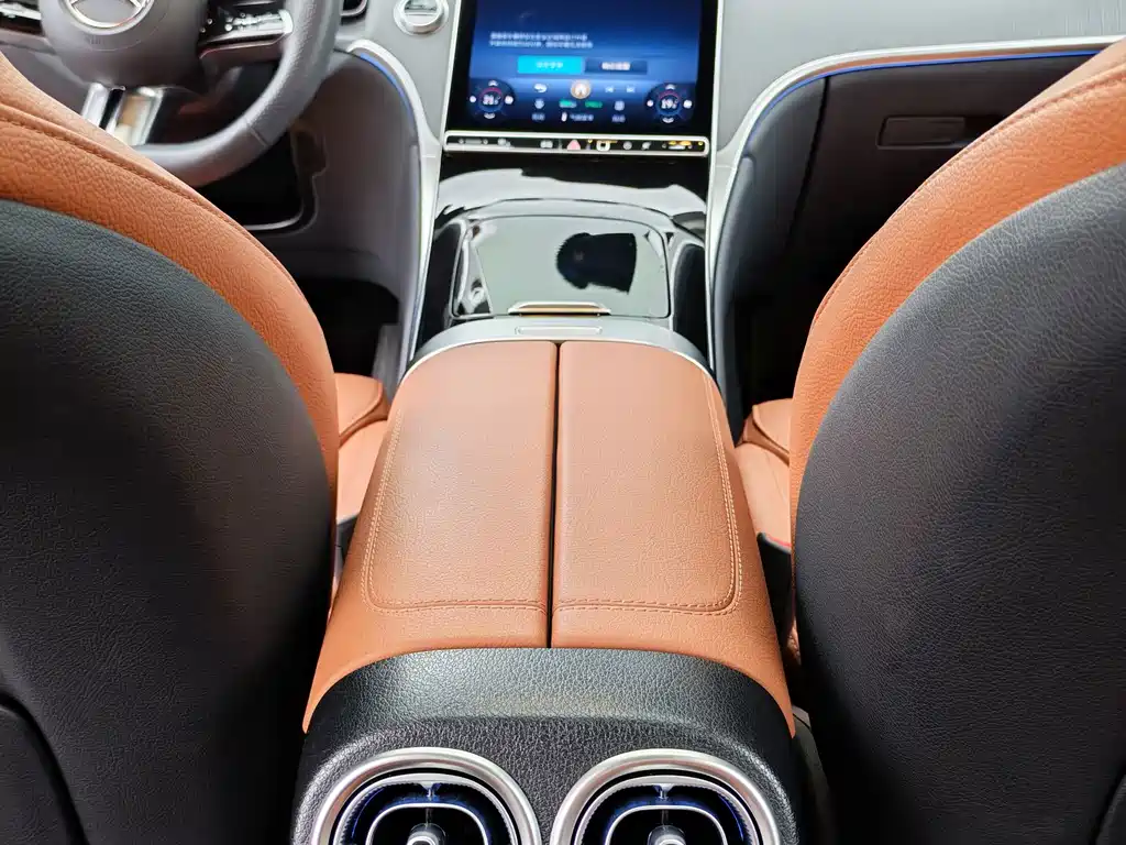 Mercedes-Benz GLC — миниатюра 19