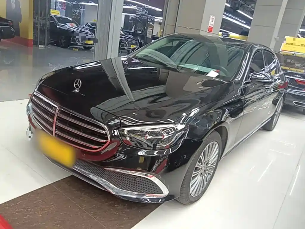 Mercedes-Benz E-Class 2021
