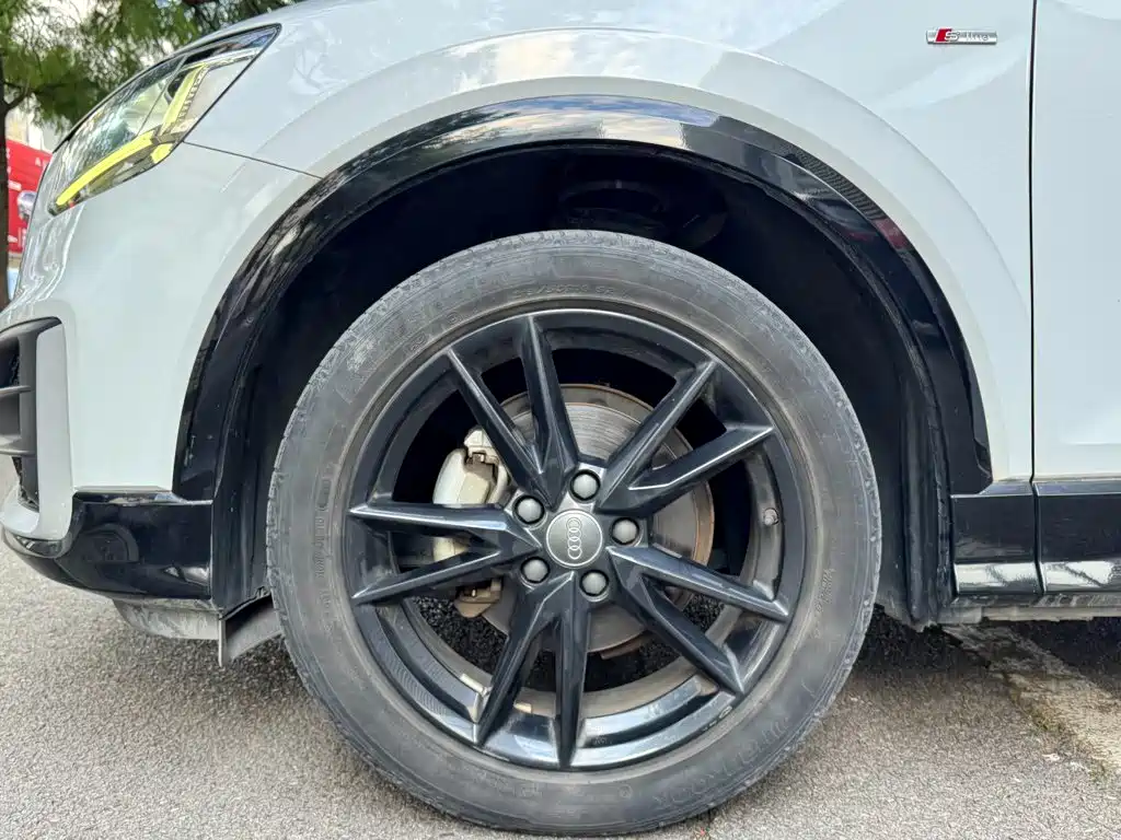 Audi Q2L — миниатюра 9