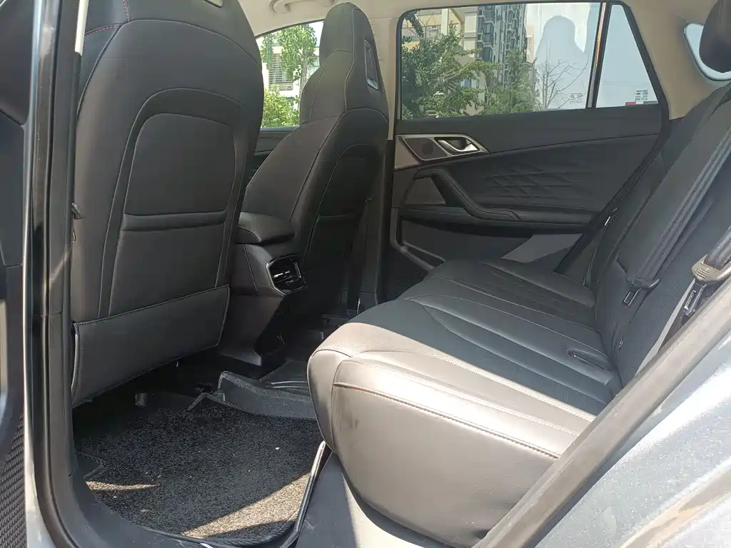 Roewe RX5 2023 eRX5
