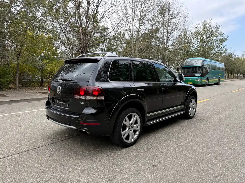 Volkswagen Touareg — миниатюра 7