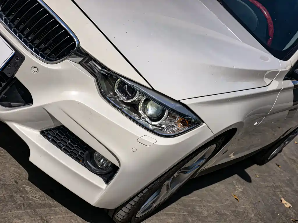 BMW 3 Series — миниатюра 8