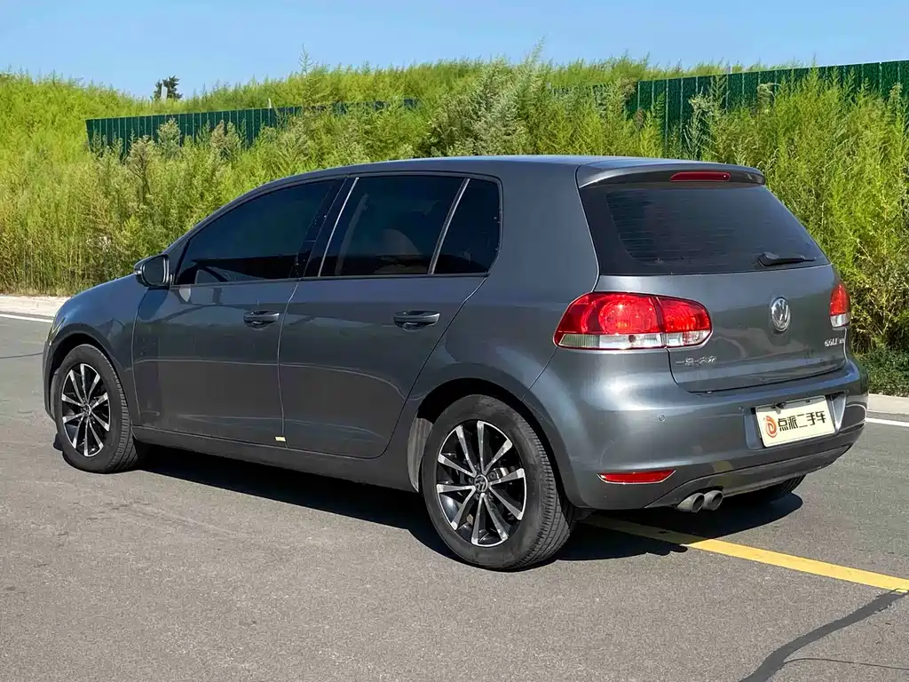 Volkswagen Golf — миниатюра 6