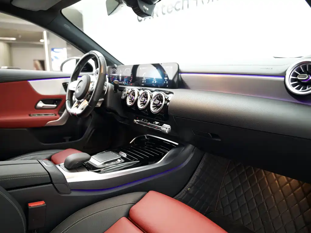 Mercedes-Benz A-Class AMG (Import) — миниатюра 13