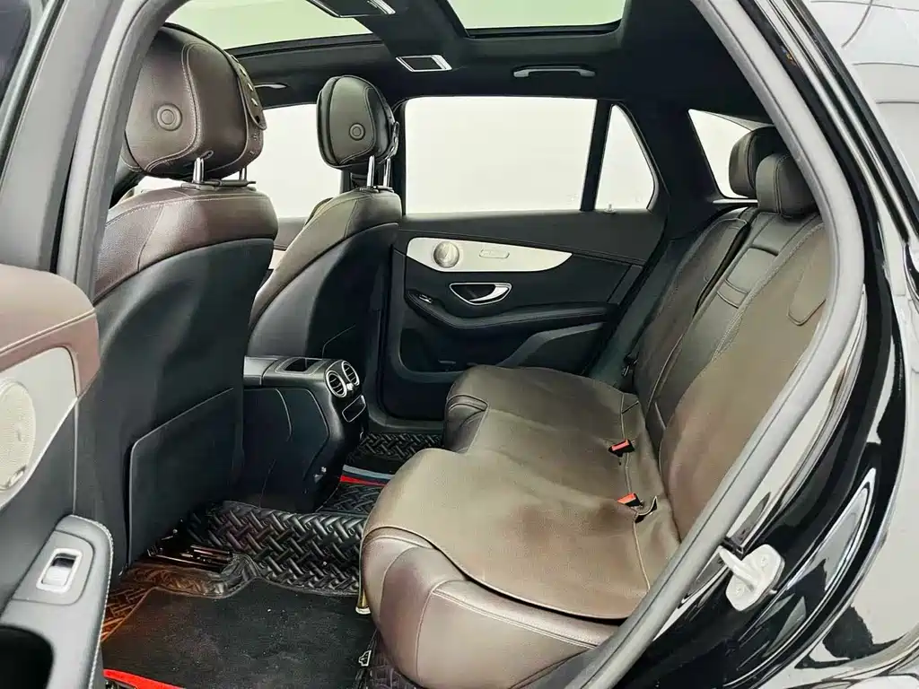Mercedes-Benz GLC — миниатюра 9