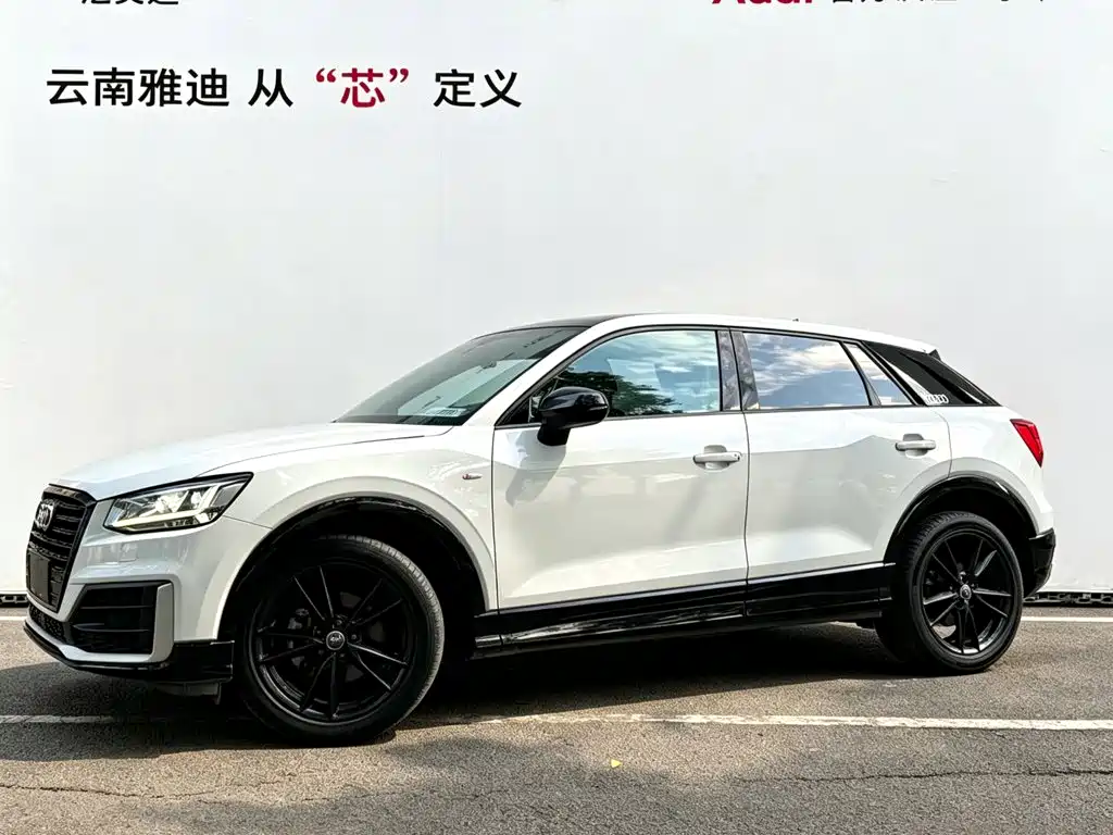Audi Q2L — миниатюра 3