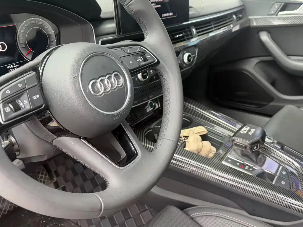 Audi A4L — миниатюра 7