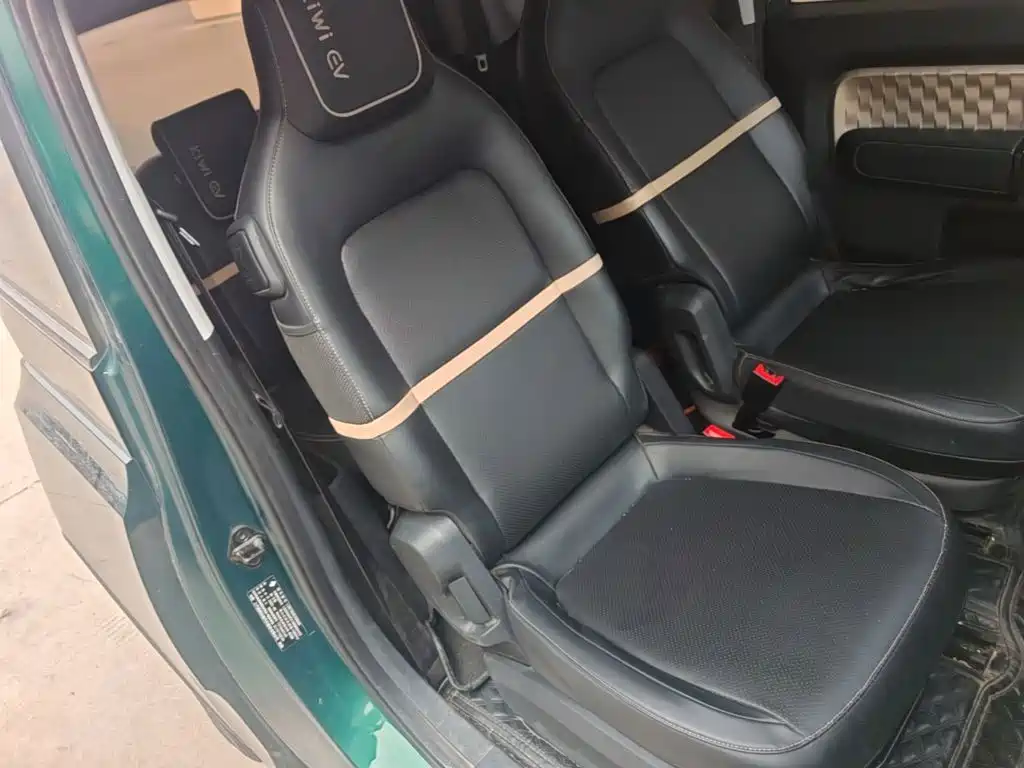 Baojun KiWi EV — миниатюра 25