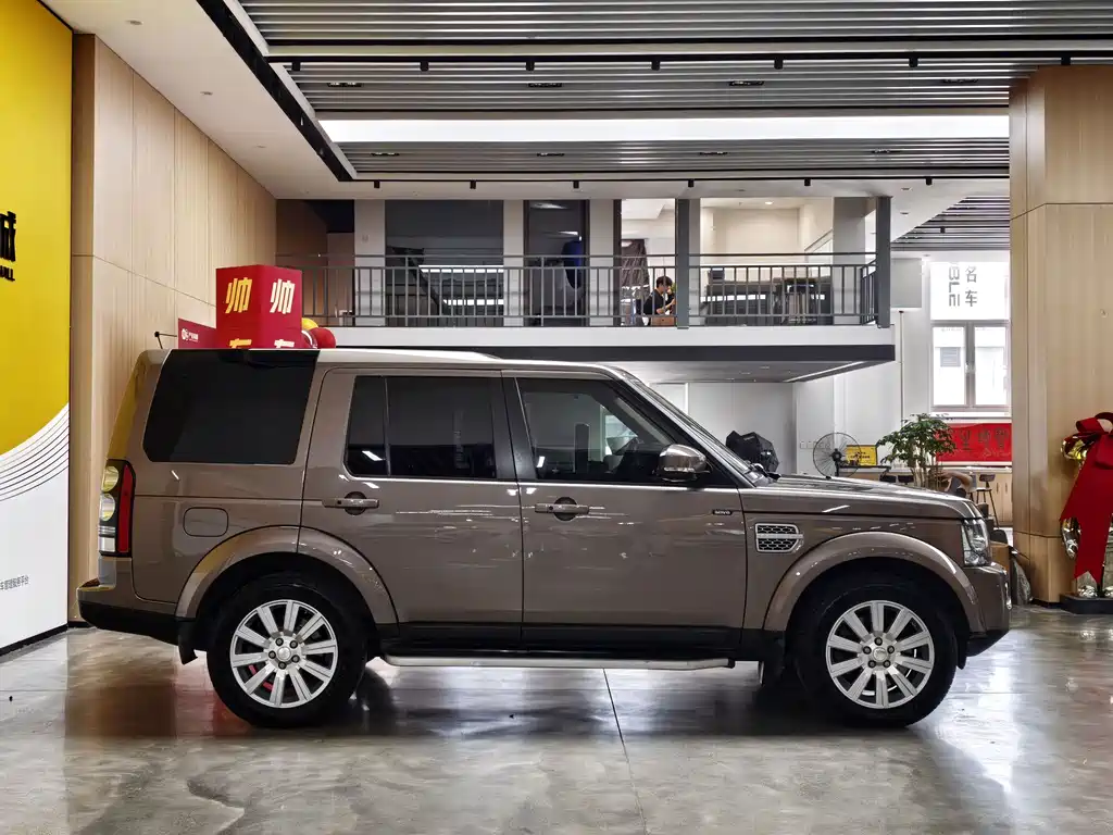 Land Rover Discovery 2015 3.0 SDV6 HSE