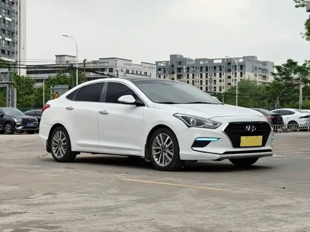 Hyundai Mistra — миниатюра 3