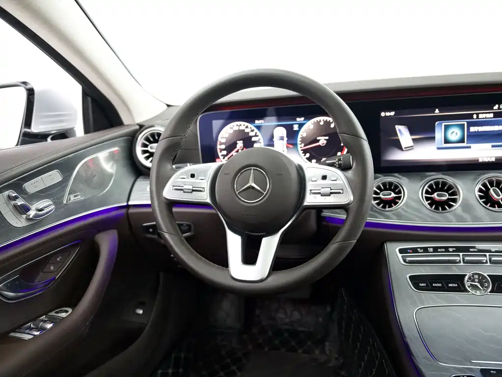 Mercedes-Benz CLS — миниатюра 13