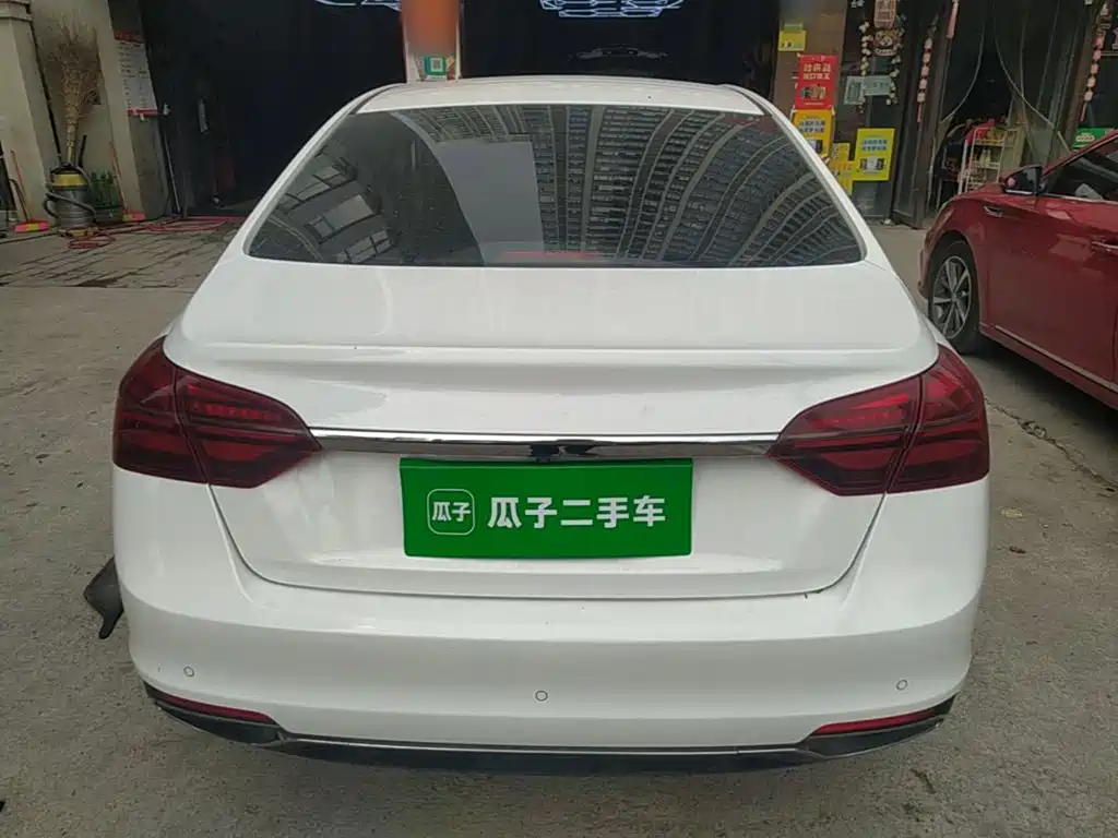 Geely Emgrand — миниатюра 6
