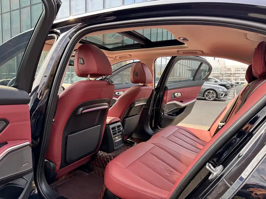 BMW 3 Series — миниатюра 12