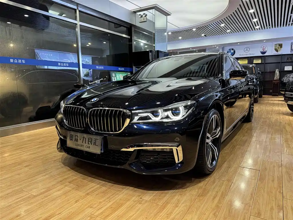 BMW 7 Series 7 2018 740Li xDrive Premium M Sport