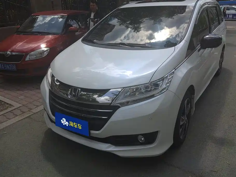 Honda Odyssey 2015