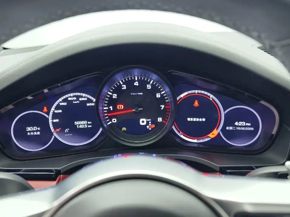 Porsche Cayenne — миниатюра 8
