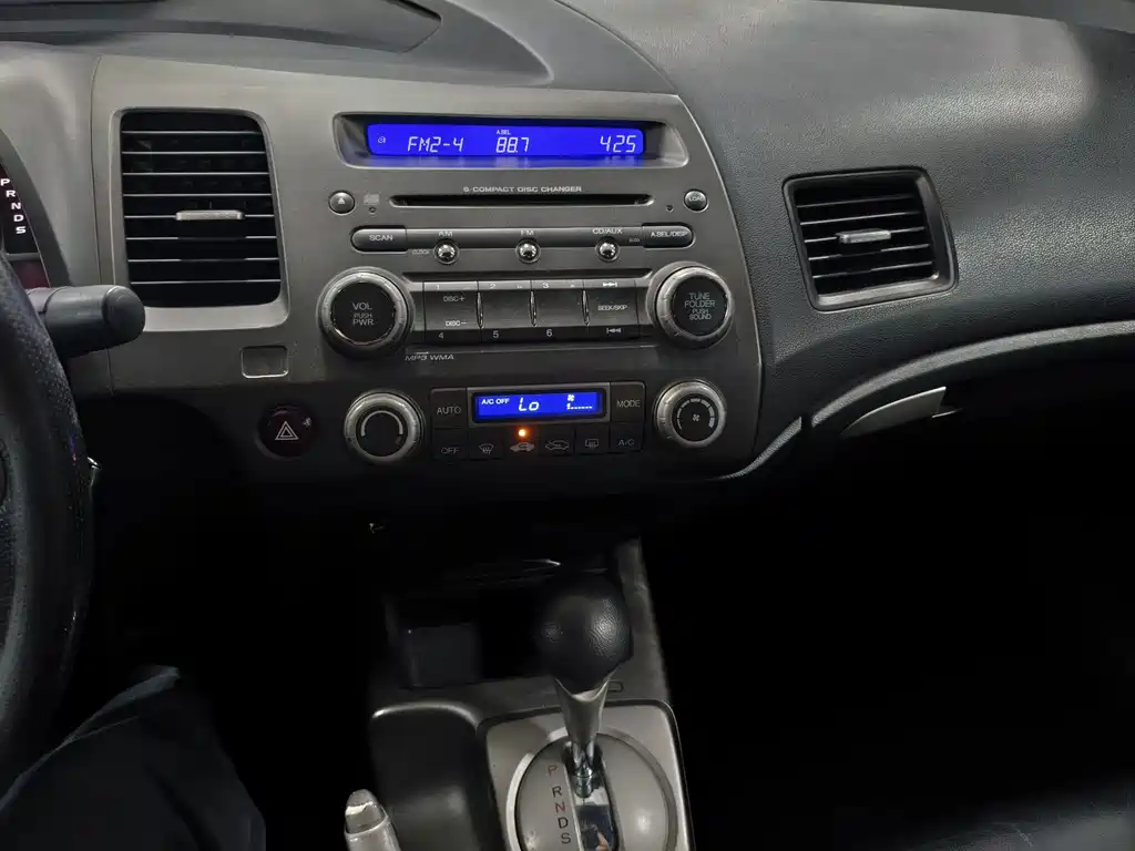 Honda Civic — миниатюра 15