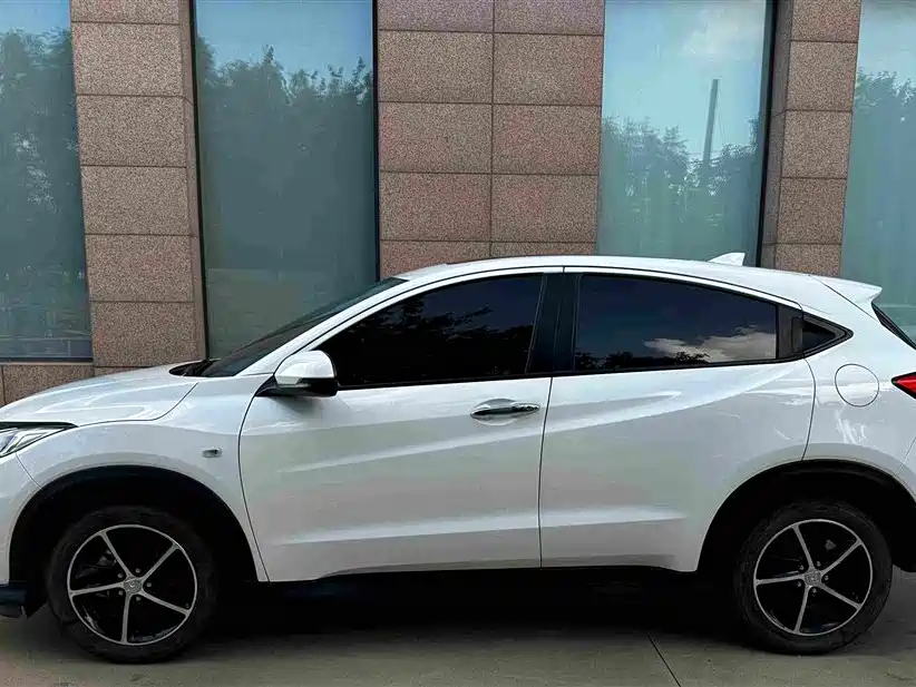 Honda Vezel — миниатюра 3