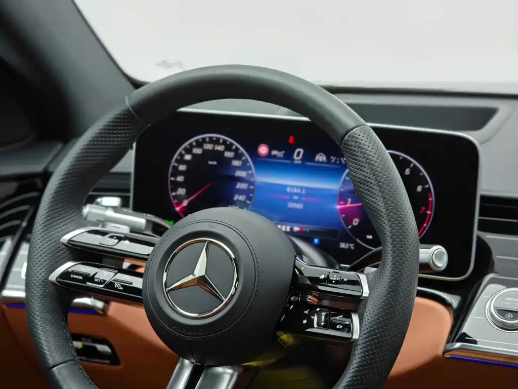 Mercedes-Benz S-Class — миниатюра 8