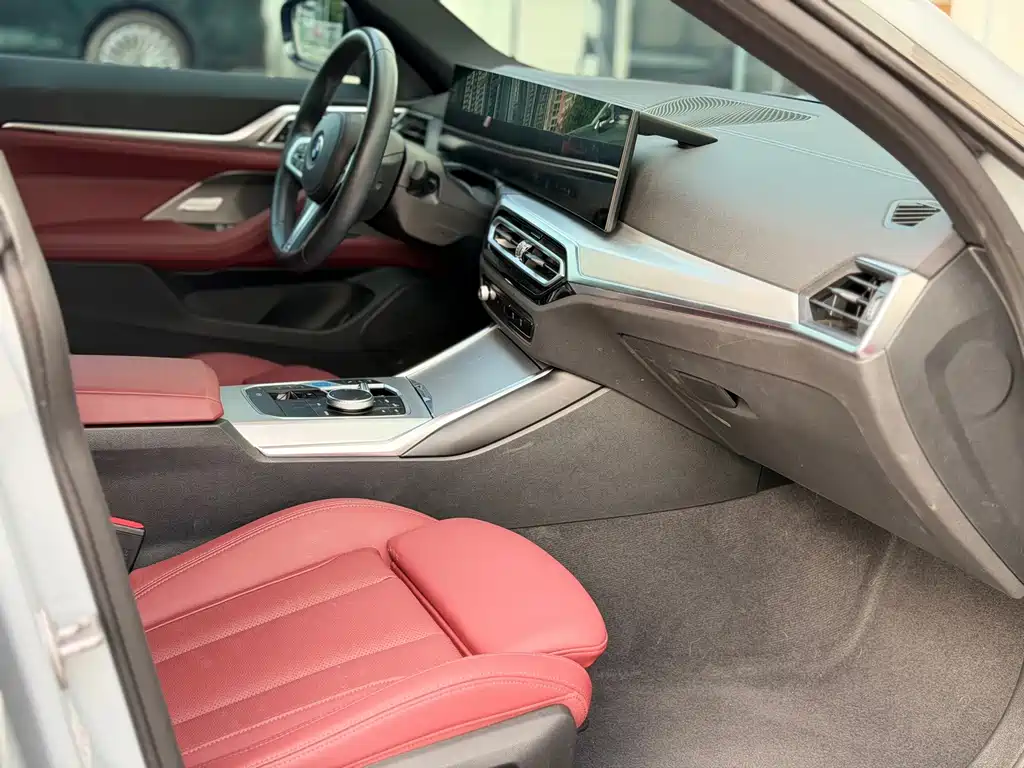 BMW i4 — миниатюра 14