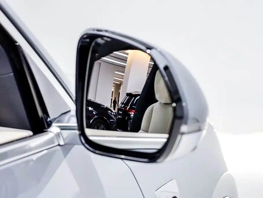 Li Auto Li L8 — миниатюра 13