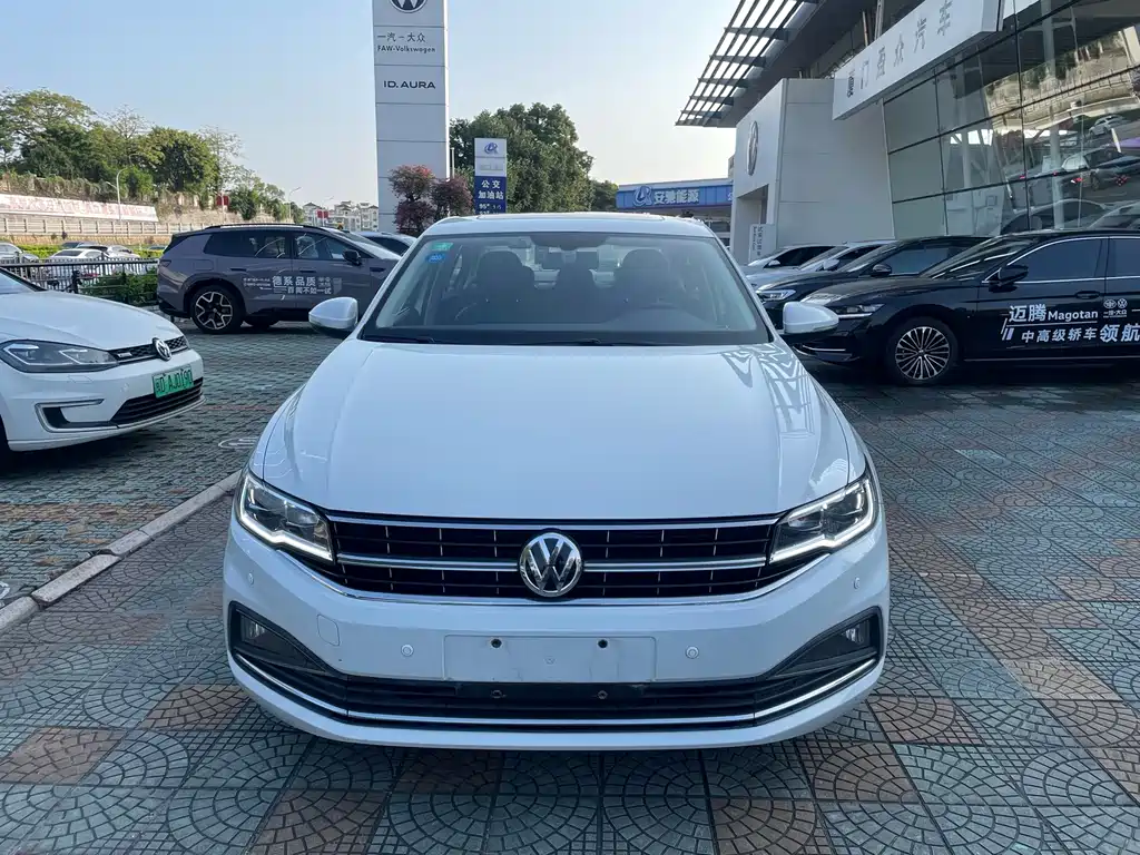 Volkswagen Bora — миниатюра 2
