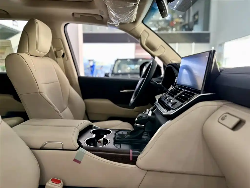Toyota Land Cruiser 2025 3.5T