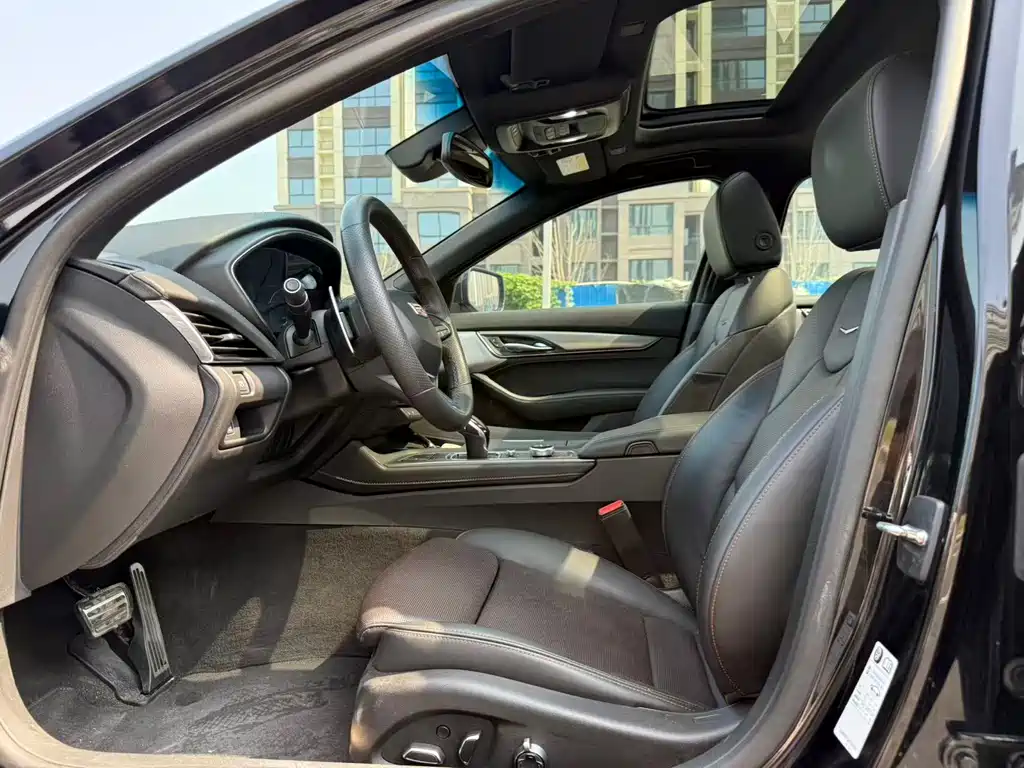 Cadillac CT5 2021 28T Lead Sport