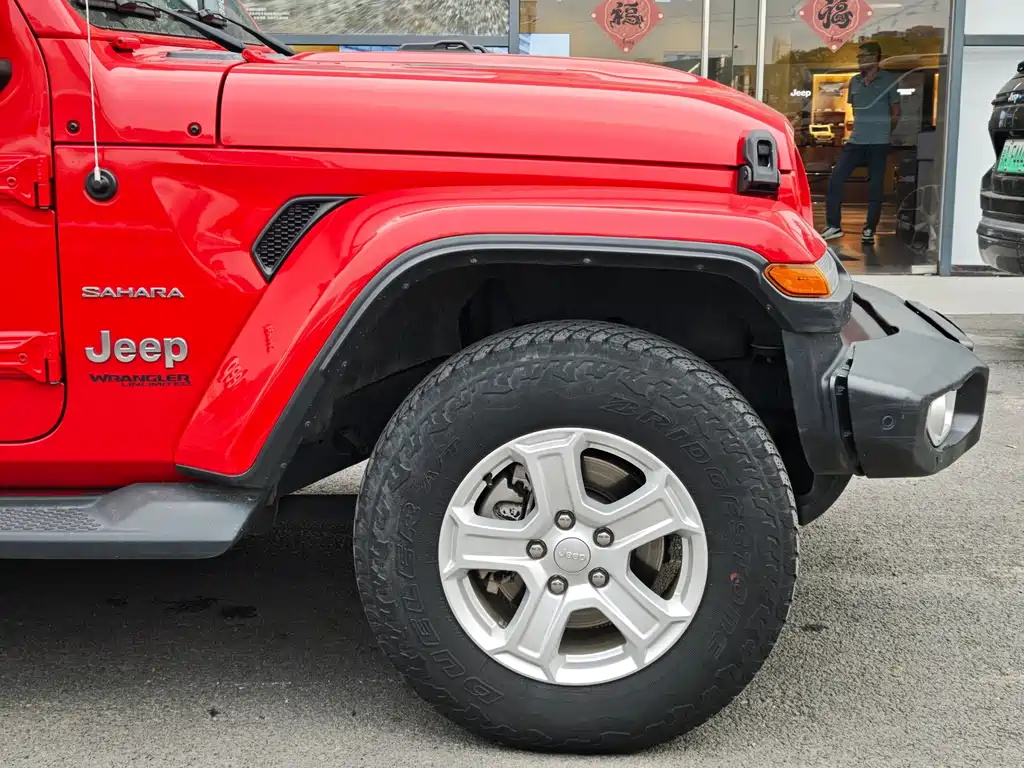 Jeep Wrangler — миниатюра 7