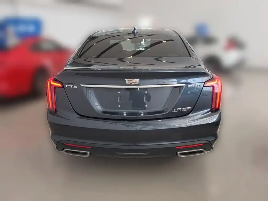 Cadillac CT5 — миниатюра 8