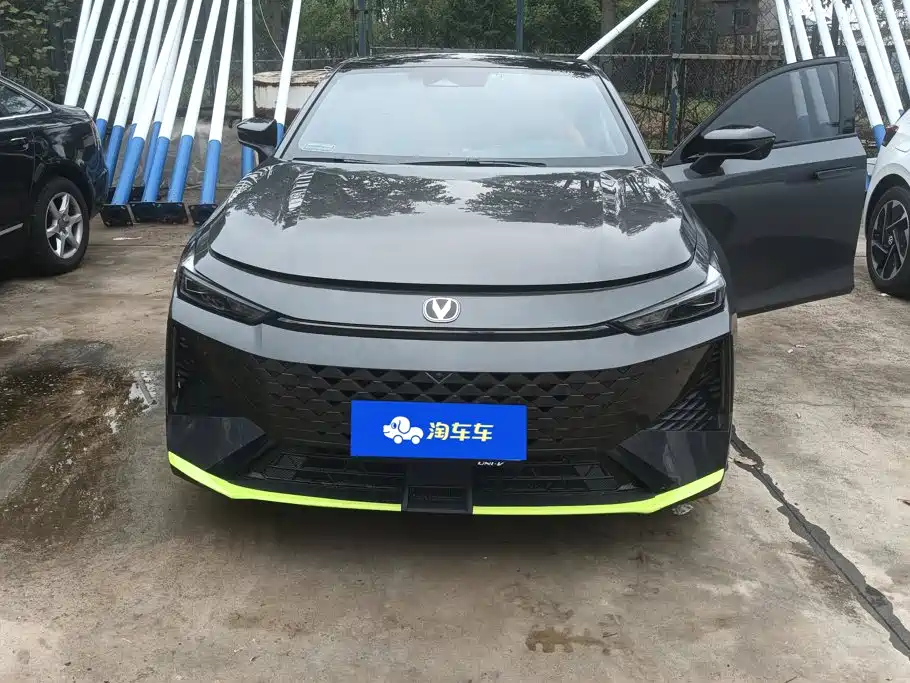 Changan UNI-V — миниатюра 2