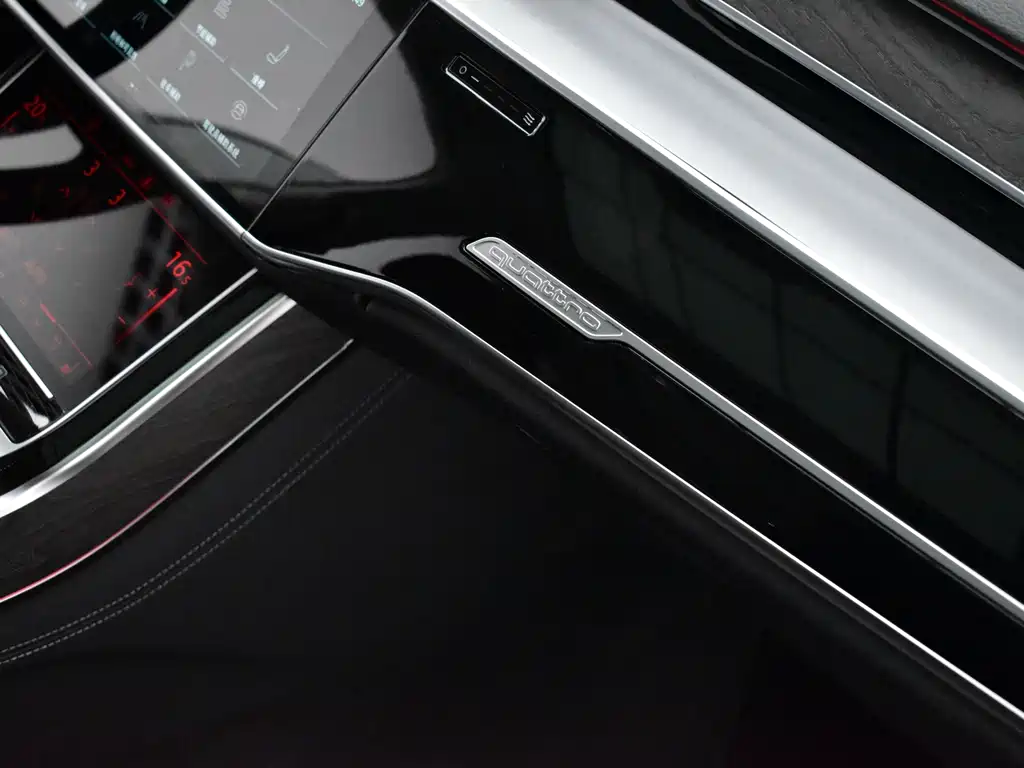 Audi A8 — миниатюра 10