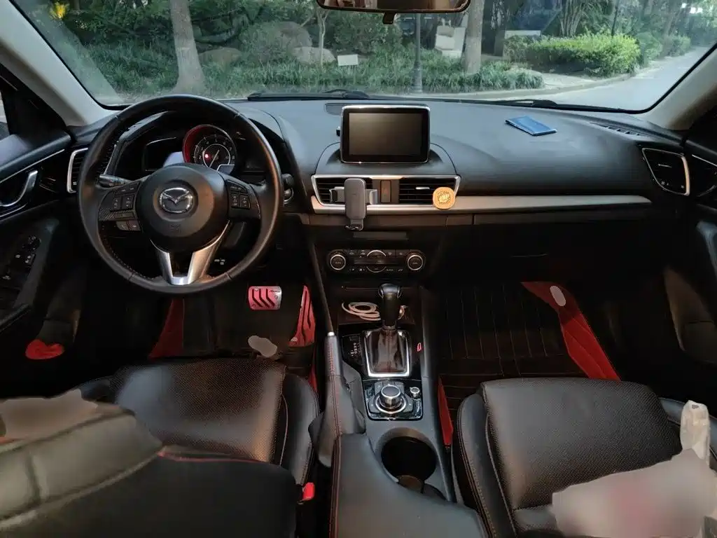 Mazda 3 Axela — миниатюра 13