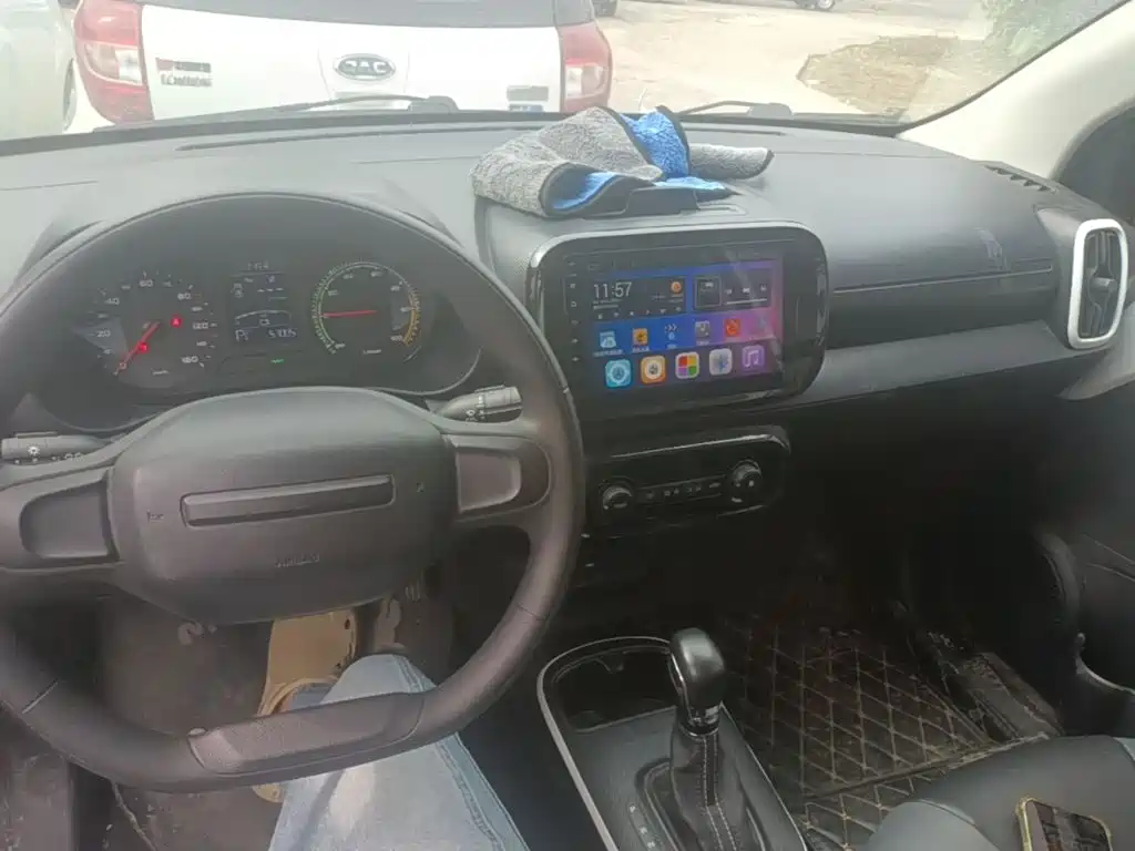 Roewe Clever — миниатюра 10