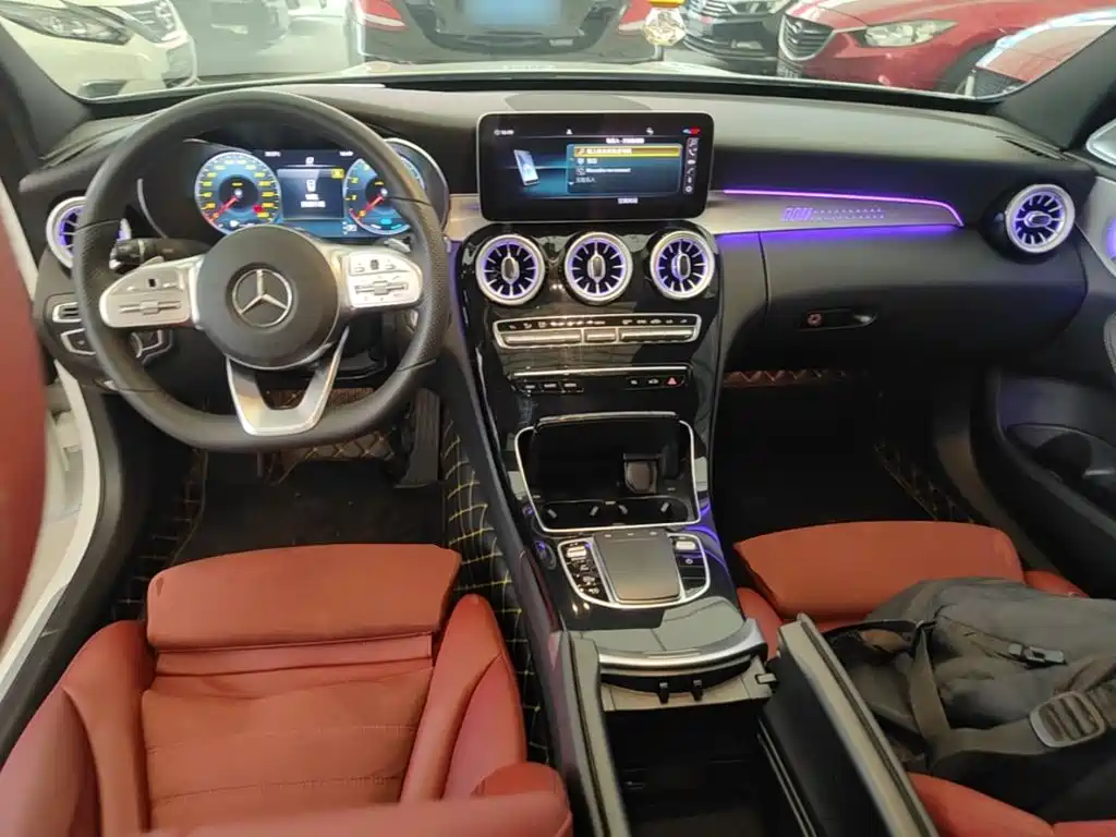 Mercedes-Benz C-Class — миниатюра 10
