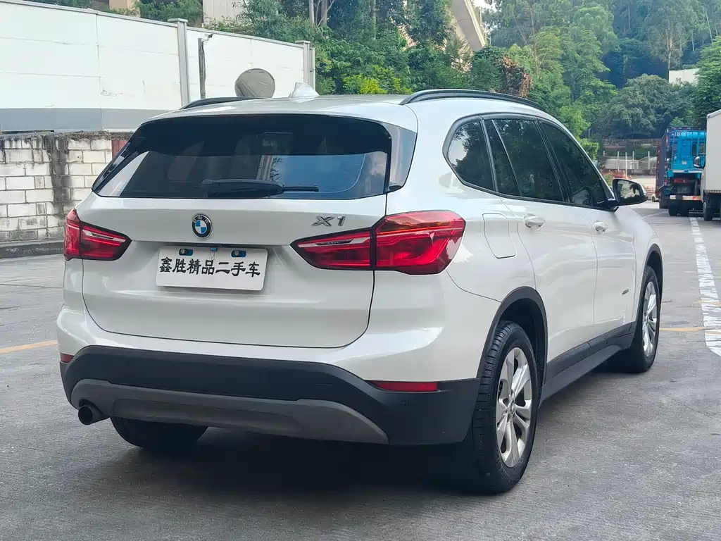 BMW X1 — миниатюра 4