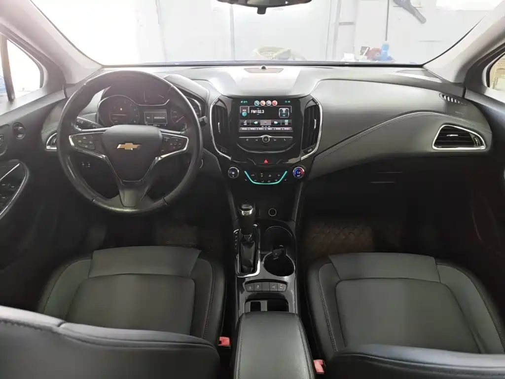 Chevrolet Cruze — миниатюра 10