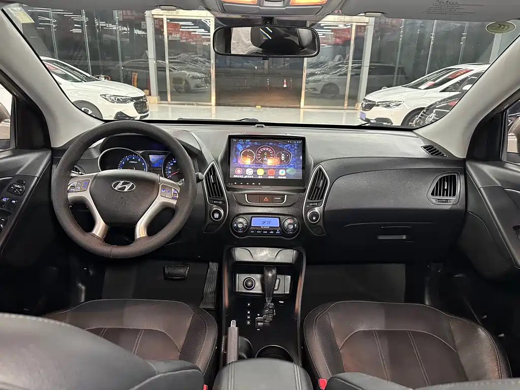 Hyundai ix35 — миниатюра 8