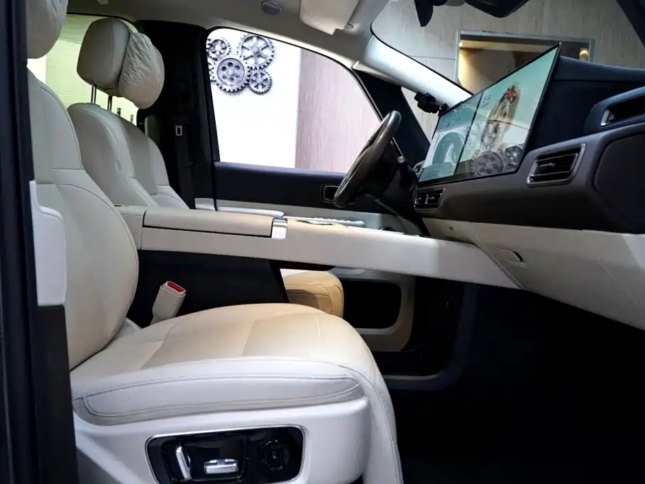 Li Auto Li MEGA — миниатюра 9