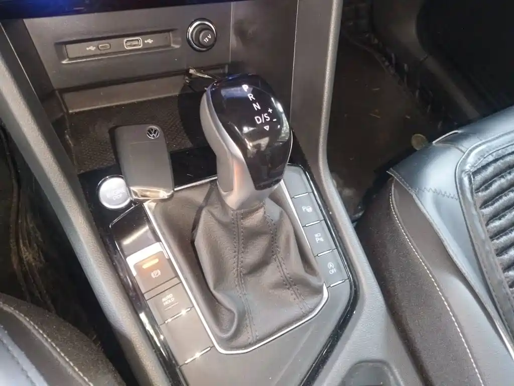 Volkswagen Tiguan L — миниатюра 15