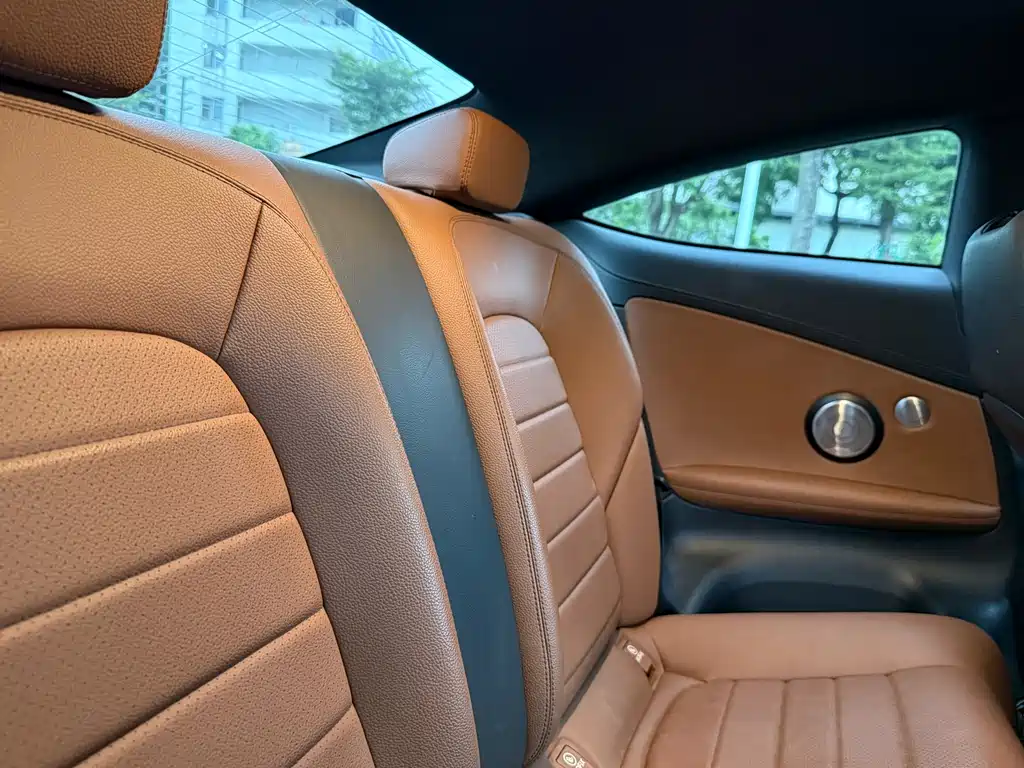 Mercedes-Benz C-Class (Import) — миниатюра 13