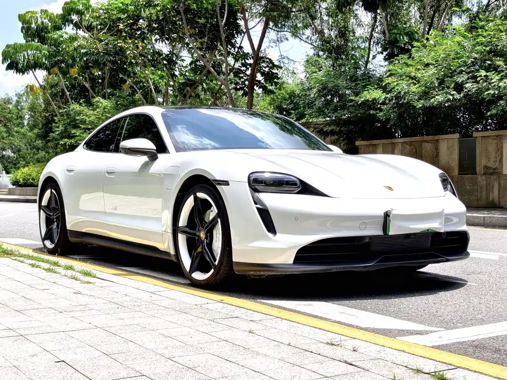 Porsche Taycan 2019 Taycan 4S
