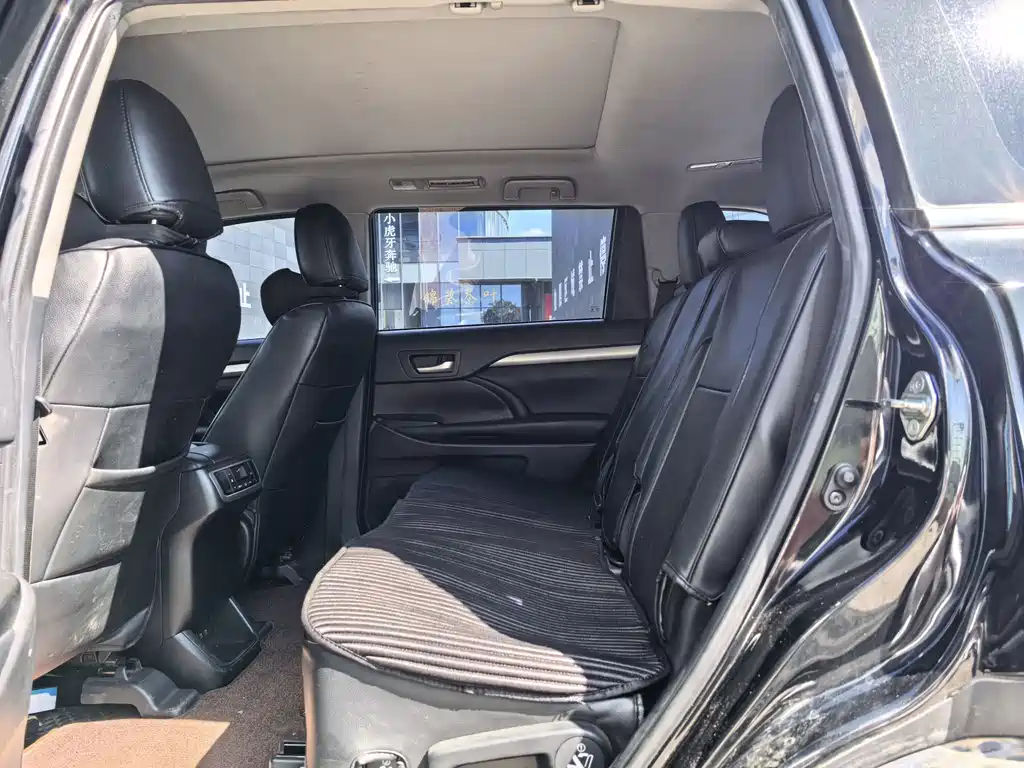 Toyota Highlander — миниатюра 5
