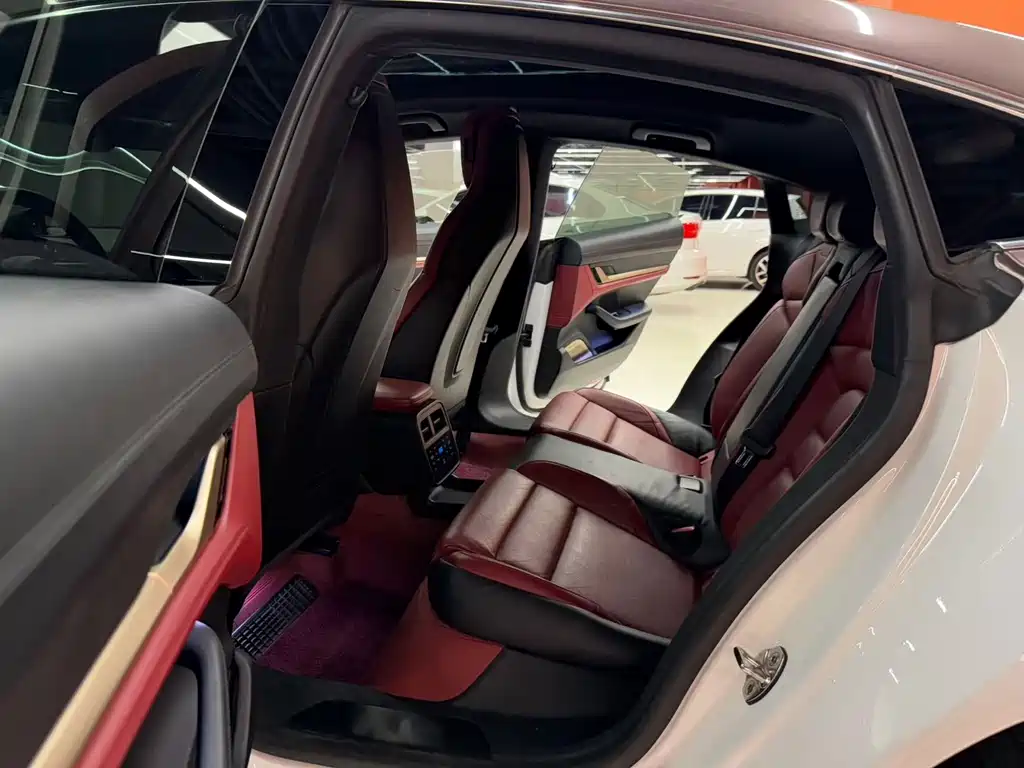 Porsche Taycan 2019 Taycan 4S