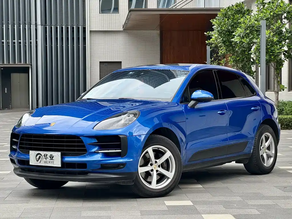 Porsche Macan 2021