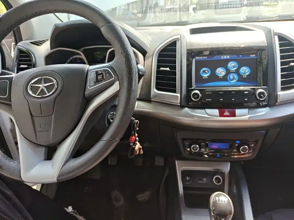 JAC S3 2014 1.5L MT Luxury