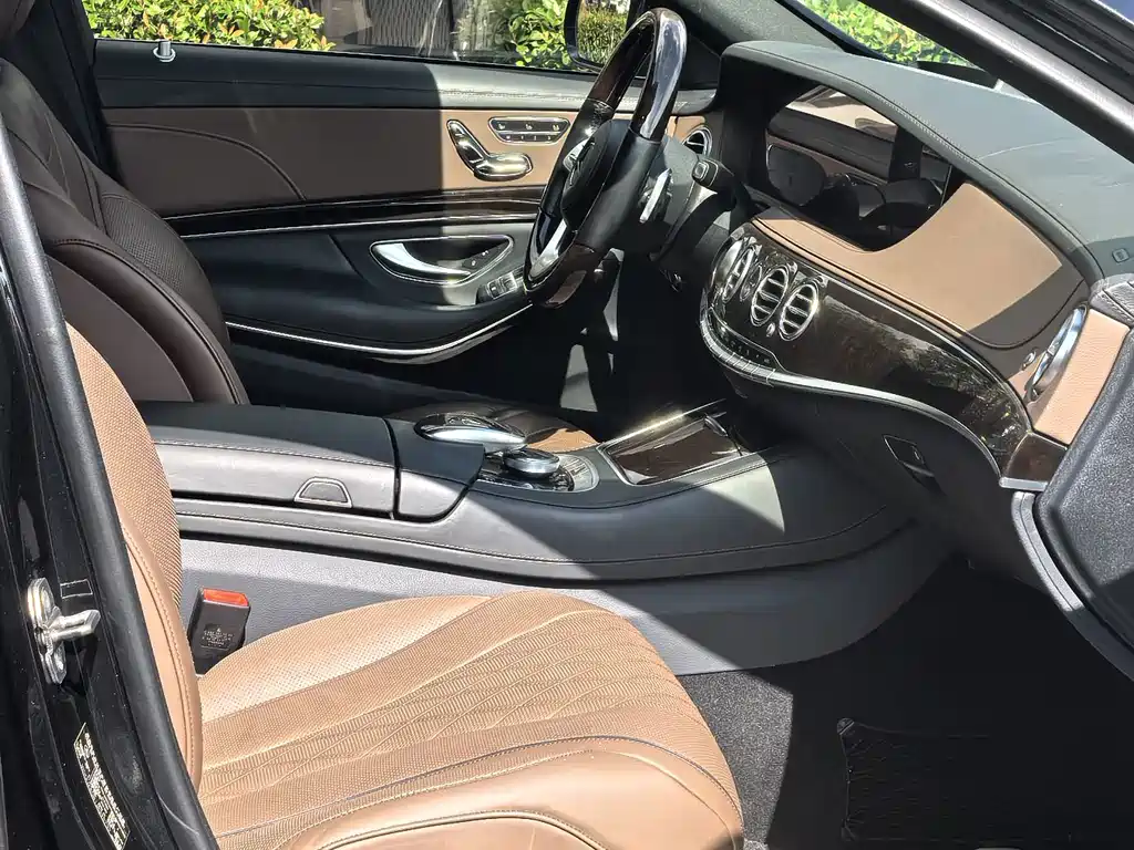 Mercedes-Benz S-Class — миниатюра 9